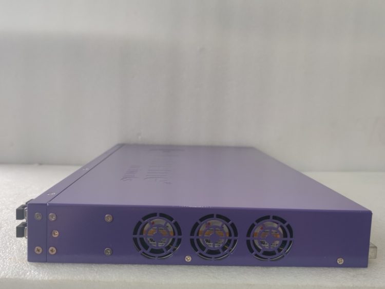 X440G2-24FX RH102AN. (17)